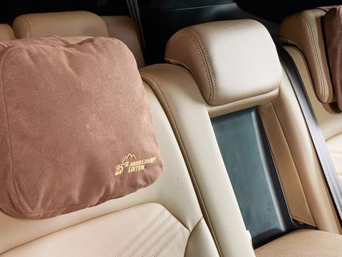 Cuma 25 Unit, Ford Indonesia Luncurkan Everest Titanium 25th Anniversary Edition