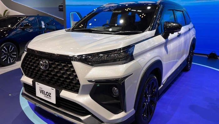 Veloz Hybrid Meluncur, Diskon Veloz Lama Kena Segini