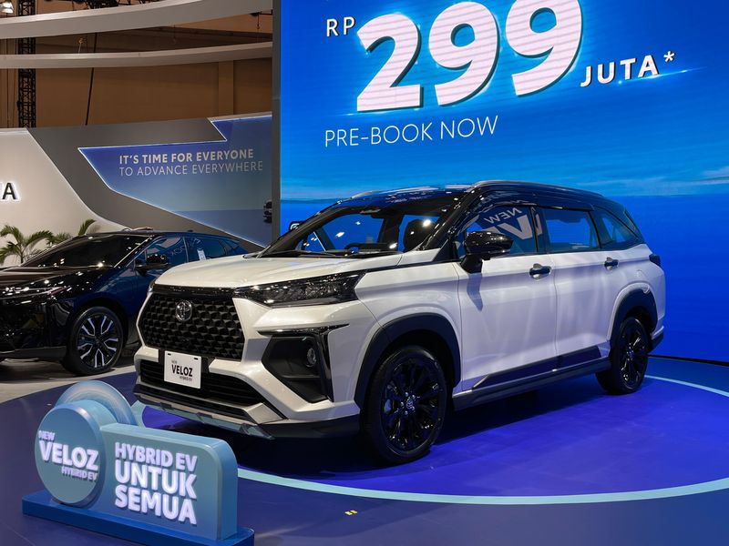 Mobil LCGC Kok Gak Ada Pilihan Hybrid Sih? Ini Jawabannya