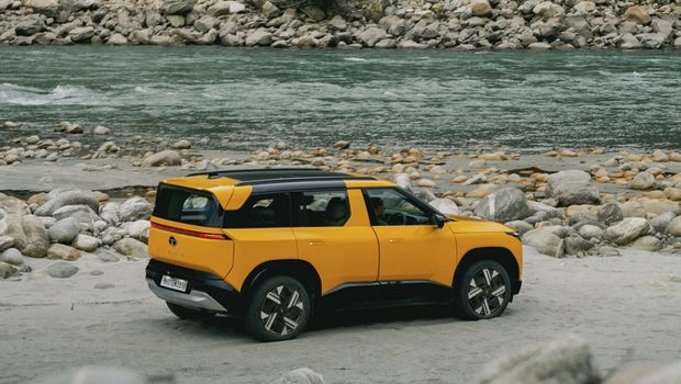 Dites Tabrak, SUV Laris Seharga Rp 209 Jutaan Ini Dapat Bintang 5