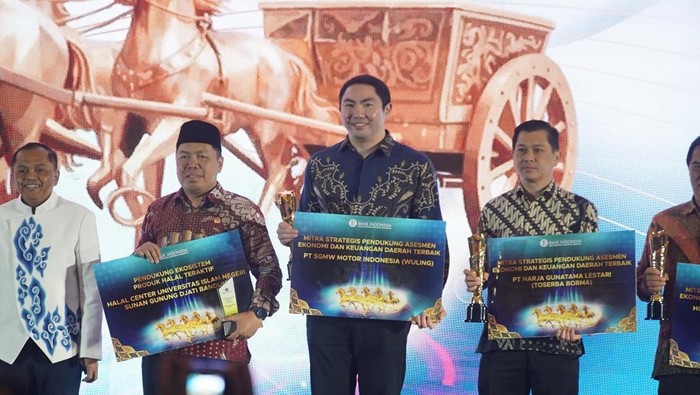 Wuling, Bank Indonesia Anugerahkan Wuling Penghargaan Mitra Strategis 2025