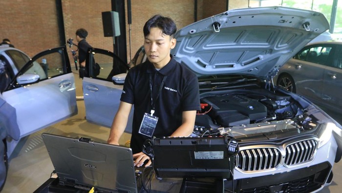 BMW, Mudik Pakai BMW? Tenang, Ada Cek Kendaraan Gratis dan Diskon Servis