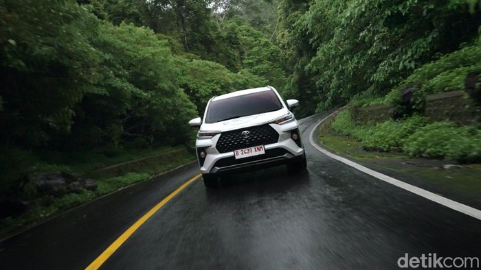Toyota, Toyota Siapkan Produksi Baterai di Indonesia