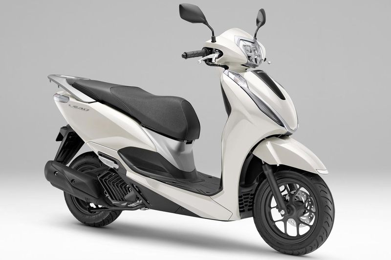 Honda Lead 125 Terbaru Meluncur: Tampang Jadul, Harga Rp 37 Jutaan