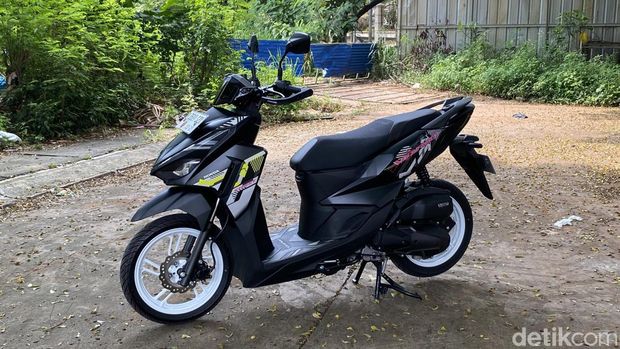 Vario 125 Street Dipakai Harian, Stang Lebar Tetap Cekatan
