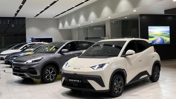 5 Merek Mobil China Terlaris di Indonesia: Ada yang Naik 6 Kali Lipat!