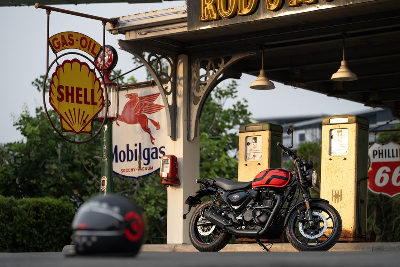 Motor Termurah Royal Enfield Hadir dengan Wujud Baru