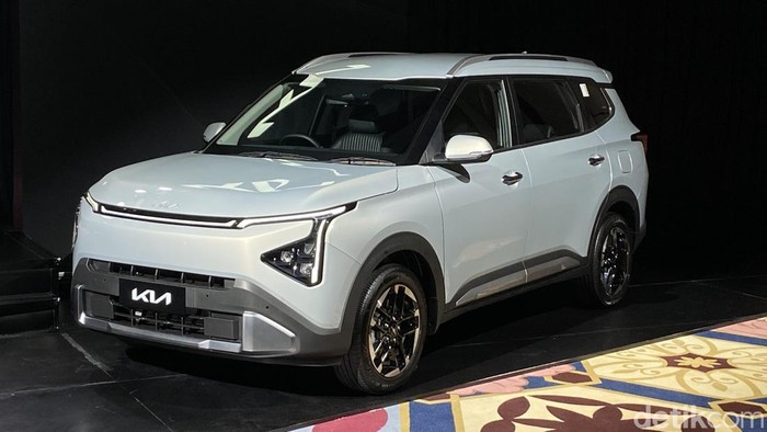 Kia Carens Terbaru Masuk Indonesia