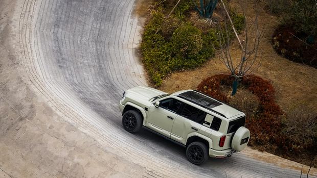 Denza B5 Mau Masuk Indonesia, PHEV Premium yang Jago Diajak 'Kerja Keras'