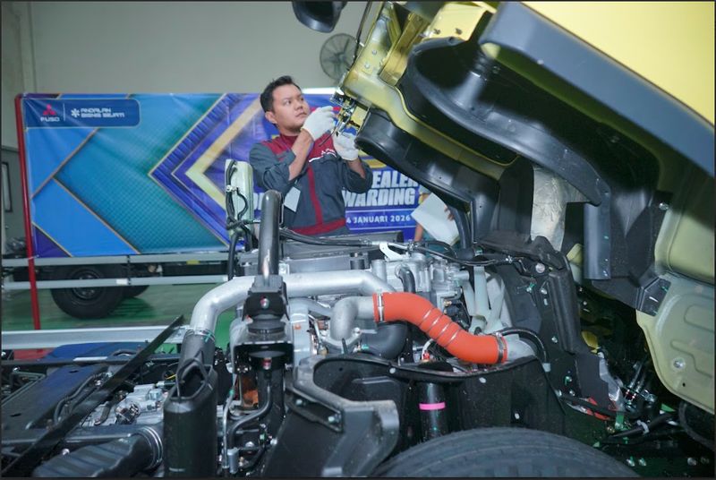 Mitsubishi Fuso Masih Jadi Rajanya Kendaraan Niaga