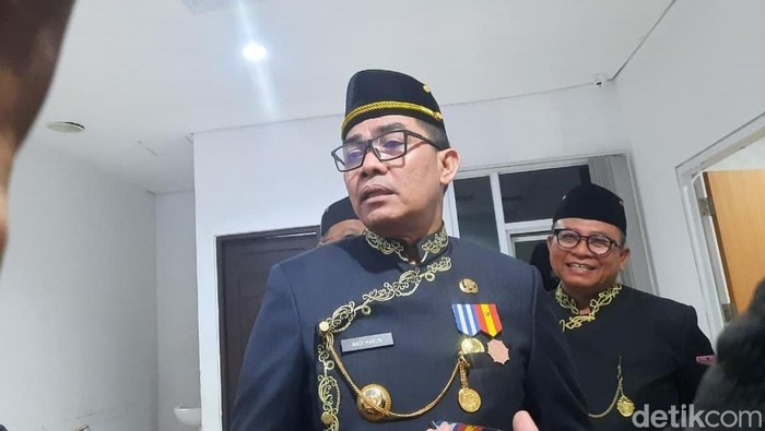 Wali Kota Samarinda Sewa Mobil Rp 160 Juta/Bulan, Dipakai Buat Apa?