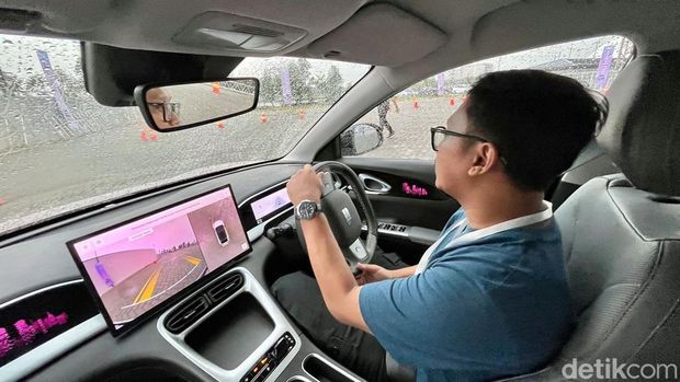 5 Alasan Geely EX2 Layak Disebut Mobil Listrik Menyenangkan