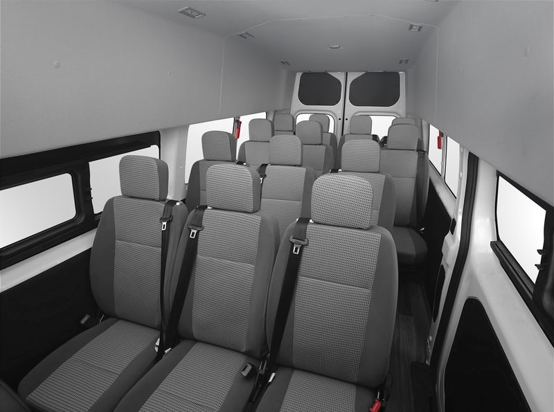 Spesifikasi Farizon SV: Rival Toyota Hiace yang Dijual Rp 698 Juta