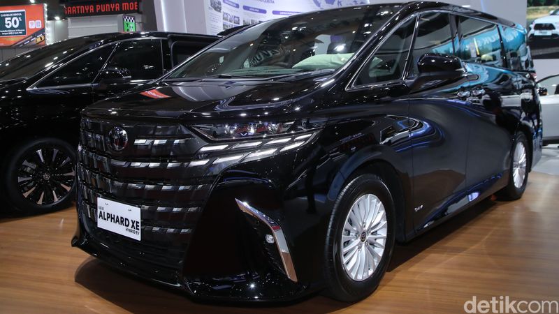 Toyota,  Toyota Alphard, Toyota Alphard, Spesifikasi Toyota Alphard versi Termurah, Ini Fitur yang Absen