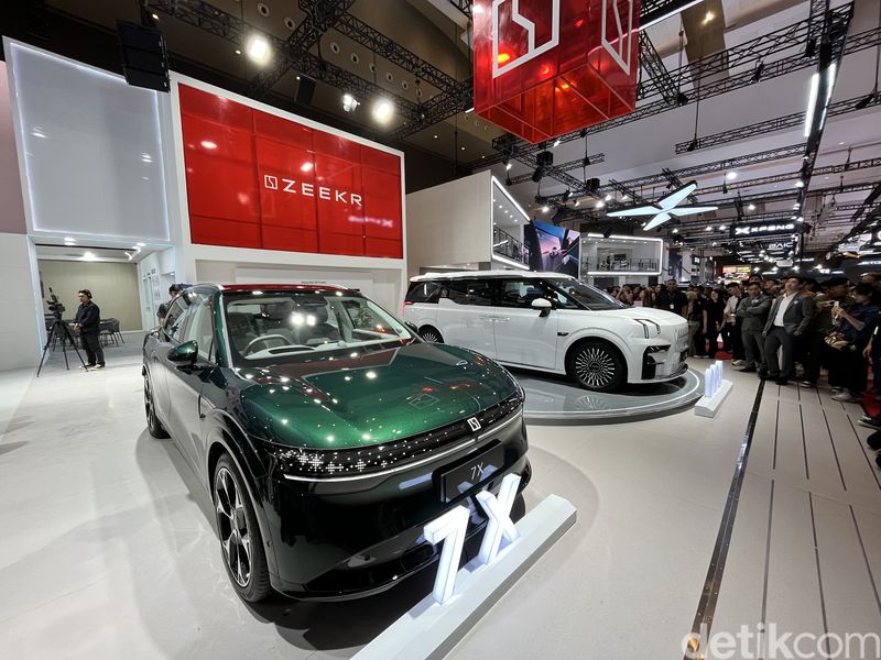 Geely, Geely Bawa MPV Premium Zeekr Pesaing Alphard, Harga Rp 1,6 Miliar