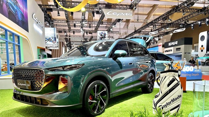 Harga Pre-Booking Lepas L8 Rp 589 Juta, Ini Garansi yang Didapat