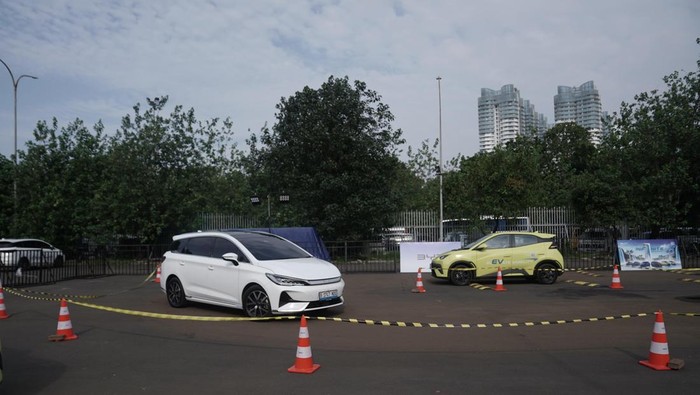 BYD, Ini Mobil BYD yang Bikin Penasaran, Paling Banyak Dijajal di IIMS 2026