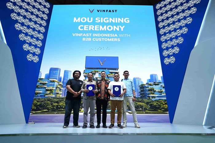 VinFast Siapkan 400 Unit Limo Green untuk Mitra Armada di RI