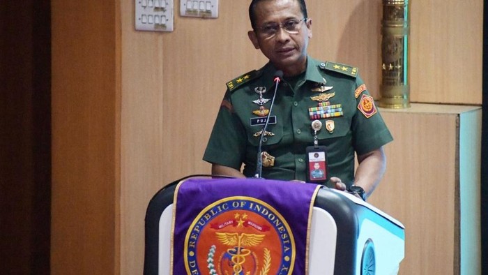 Isi Garasi Dirut BPJS Kesehatan yang Baru