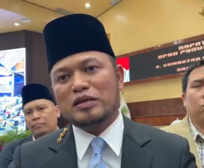 Gubernur Kaltim soal Mobil Rp 8,5 M: Tak Ikuti Harga, Spek Sesuai Aturan