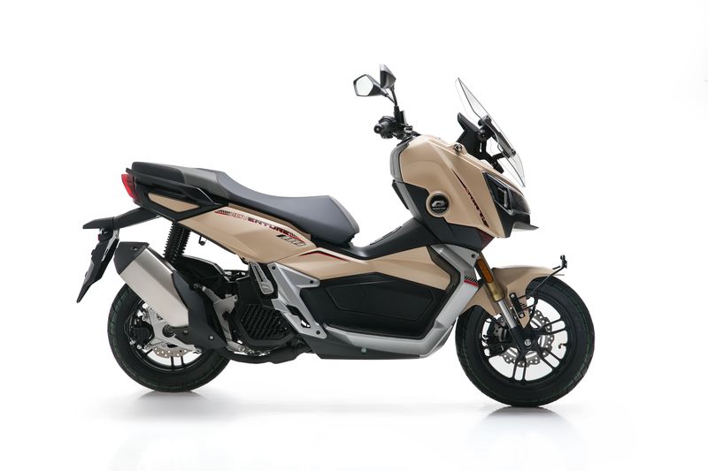 QJMOTOR Luncurkan 2 Motor Baru di Indonesia, Harganya Menggoda