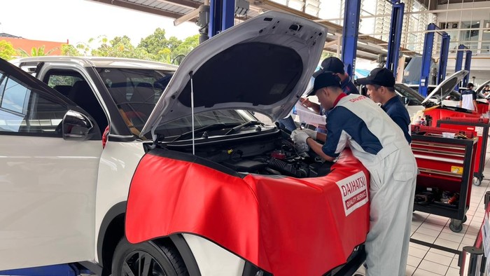 Sebelum Mudik, Ini Daftar Komponen Mobil yang Perlu Dicek