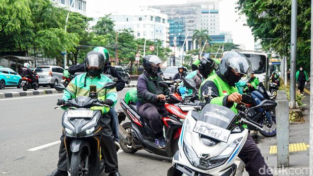 Harga Pertamax Melejit, Ojol Diklaim Nggak Terlalu Terdampak