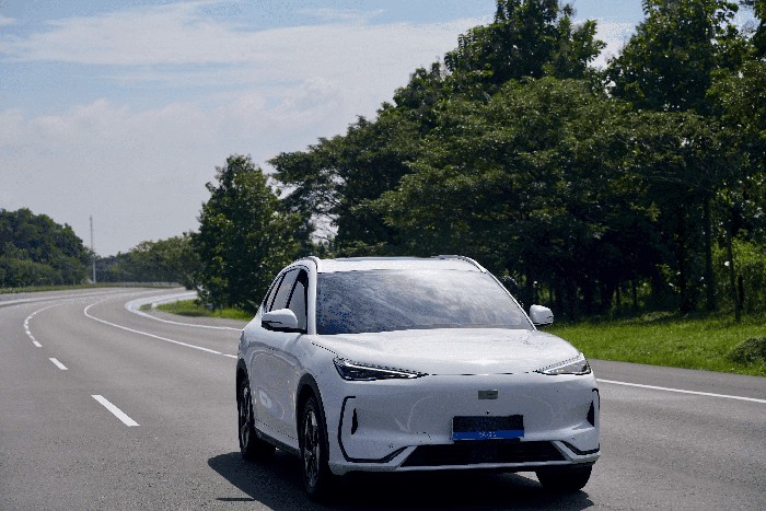 Mobil Listrik Habis Dipakai Mudik, Perlu Perawatan Nggak?