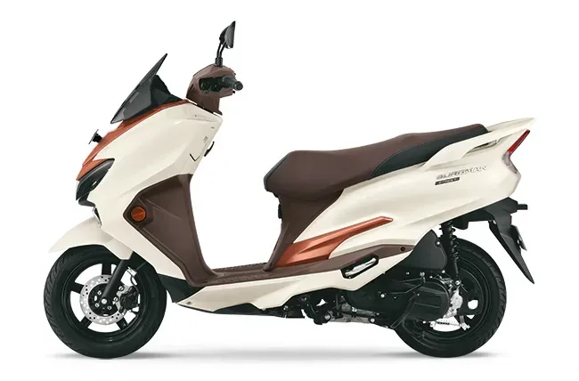 Suzuki Luncurkan Skutik Bongsor Baru, Harganya Rp 18 Jutaan