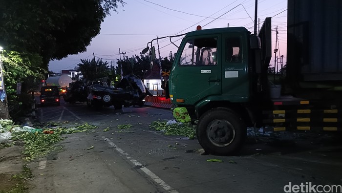Miris! Masih Ada Truk Tak Uji KIR Mengancam Nyawa di Jalan Raya