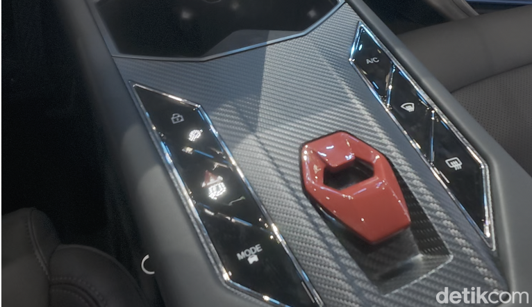 Omoda O4 Meluncur, SUV Kompak Bermesin Hybrid