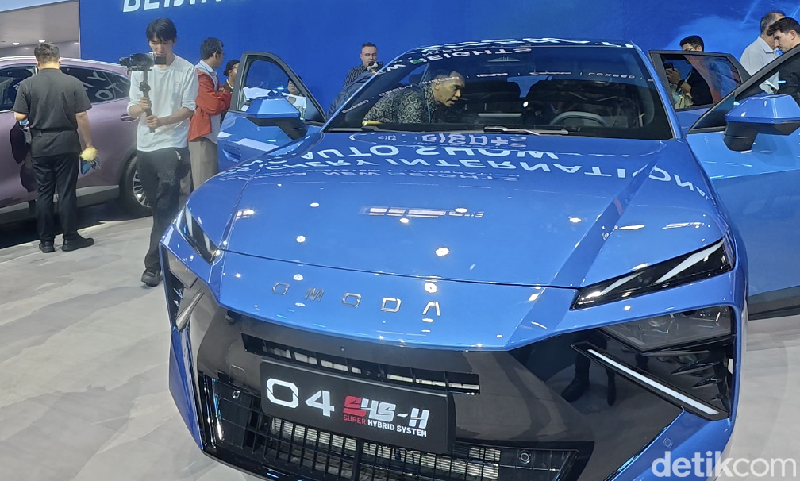 Omoda O4 Meluncur, SUV Kompak Bermesin Hybrid