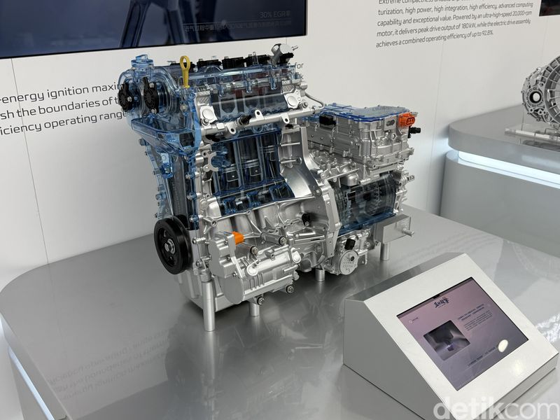 Changan Pamer Kekuatan di Beijing Auto Show 2026, Mainkan Strategi 'Dua Kaki'