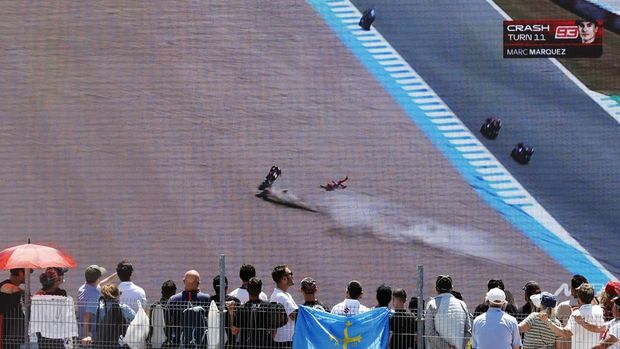 Motornya Hancur! Marc Marquez Akui Jatuh karena Blunder