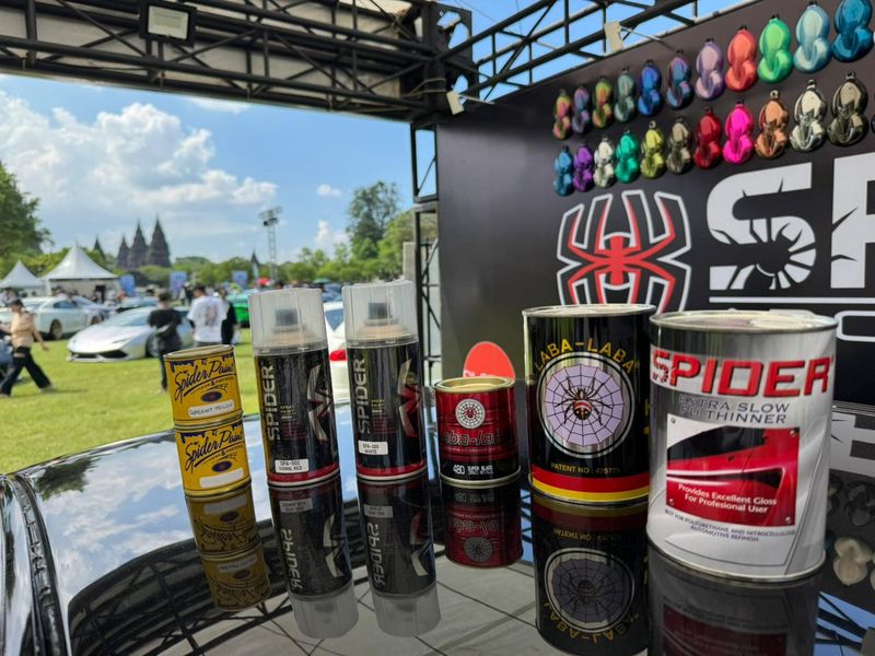 Ada Cat Mobil Nuansa Nusantara Berstandar Dunia