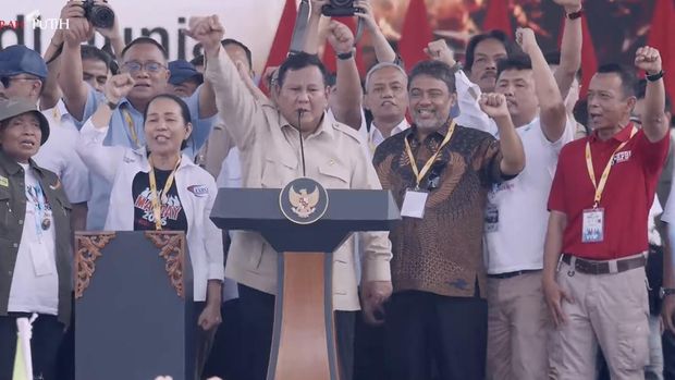 Respons Gojek-Grab soal Potongan Ojol Dipangkas dari 20% Jadi 8%