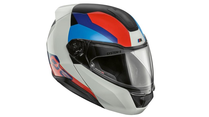 BMW, Belum Kuat Tebus Motornya? Mungkin Bisa Cicil Helm BMW Terbaru Dulu