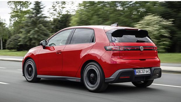 VW Polo GTI Listrik Meluncur: Tenaga 226 dk, Jarak Tempuh 424 Km