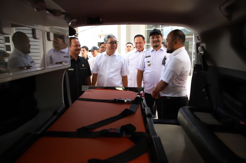 Toyota Sumbang 3 Ambulans untuk Rumah Sakit di Aceh