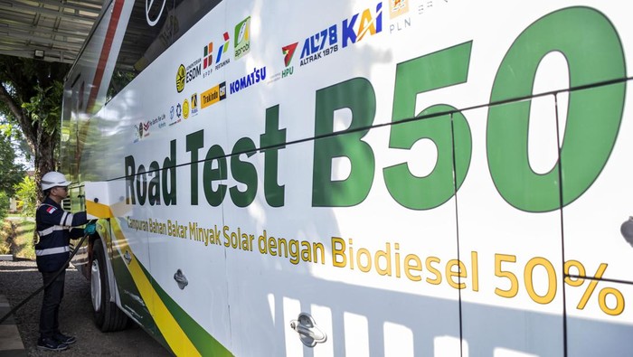 Bahlil Ungkap Hasil Uji BBM B50, Meluncur 1 Juli