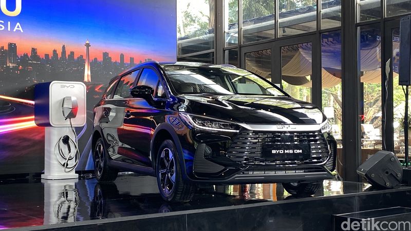 BYD, Harga BYD M6 DM Resmi Diumumkan: Mulai Rp 298 Juta