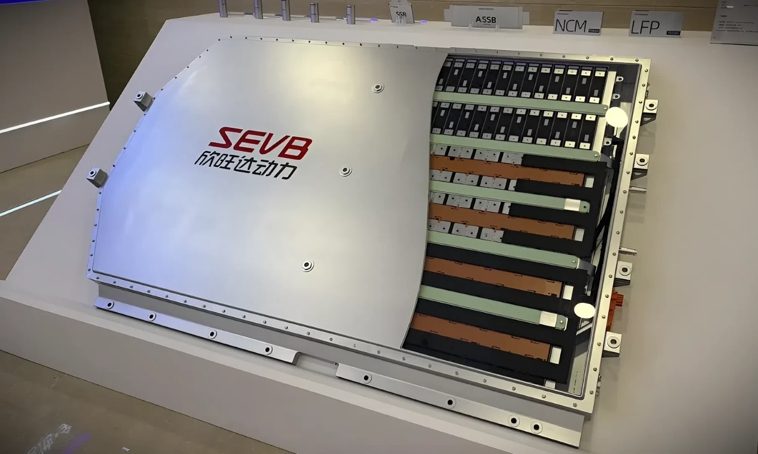 9‑minute full recharge: Sunwoda unveils 15C LFP pack with 1,800 A as sodium battery strategy unfolds