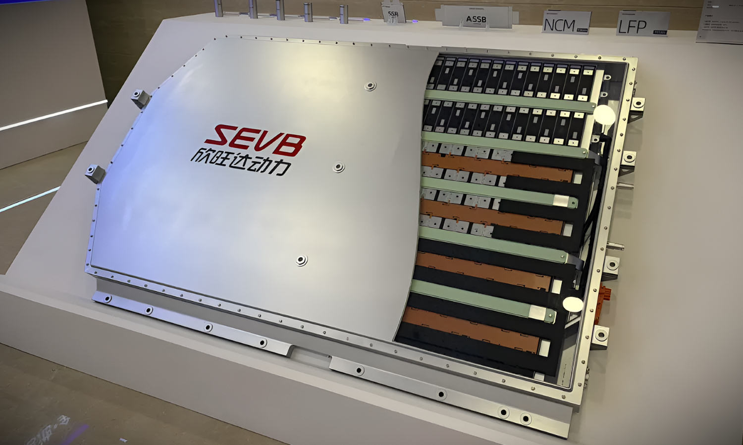 9‑minute full recharge: Sunwoda unveils 15C LFP pack with 1,800 A as sodium battery strategy unfolds