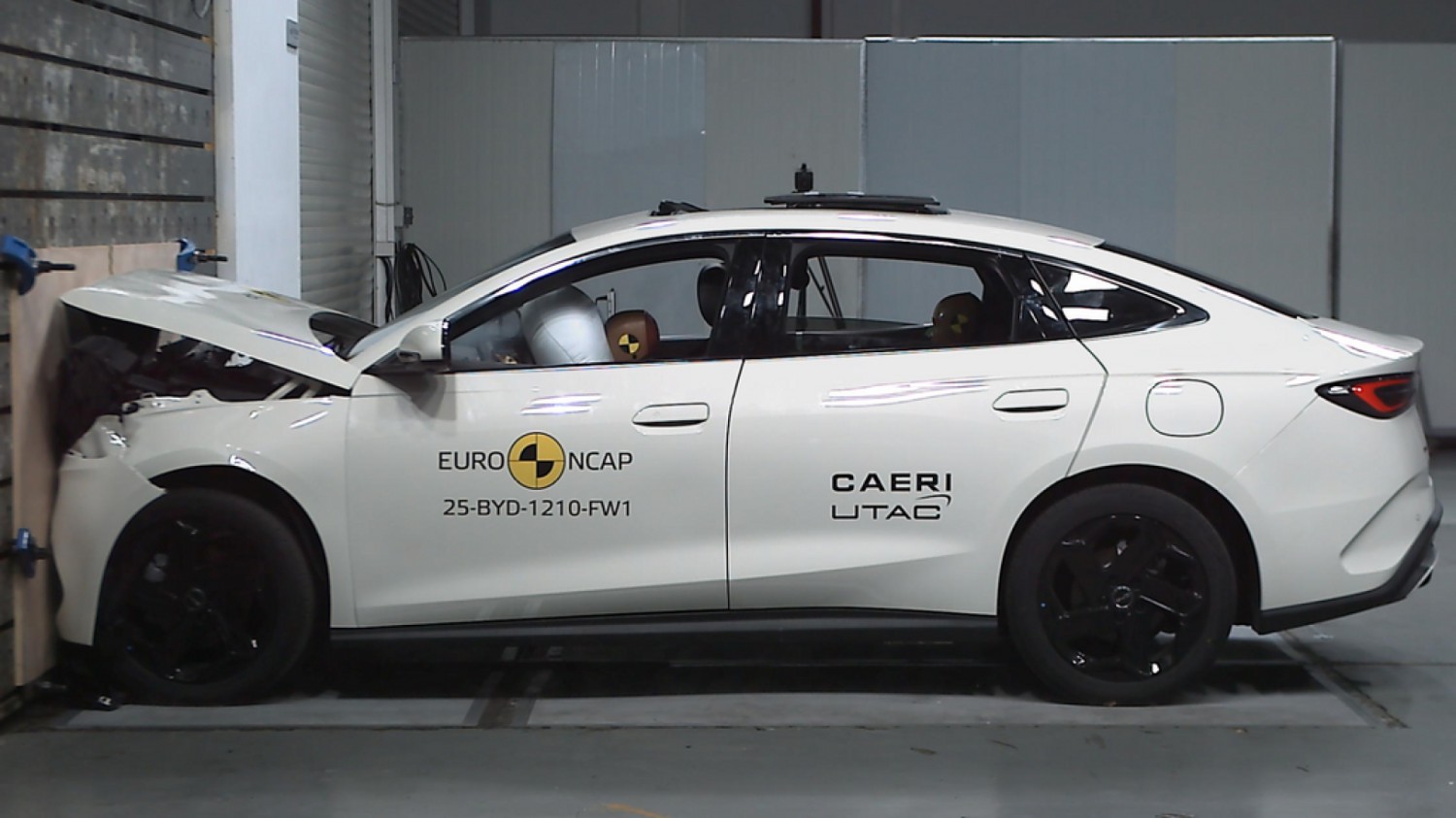 BYD Seal 6 DM-i sedan &amp; China-made Tesla Model Y L scored five stars in ANCAP crash test