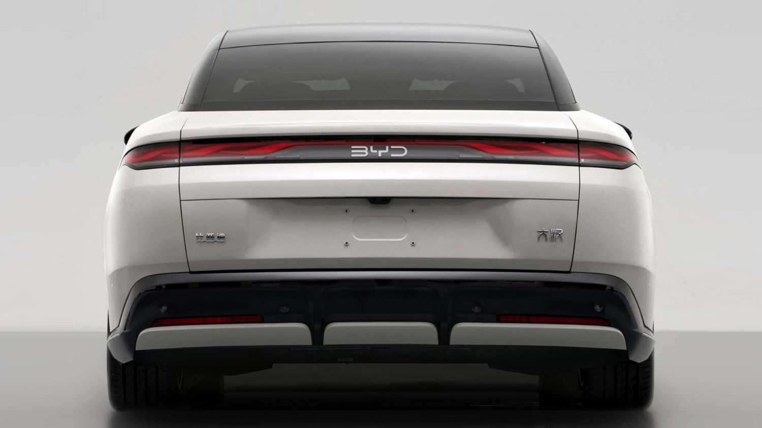 BYD Great Han reveals core specs with up to 764 hp and 1,008 km range