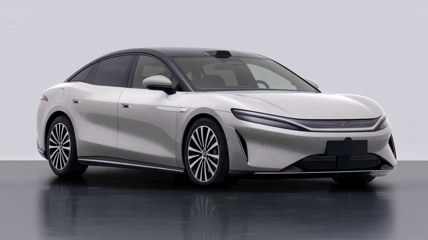 BYD Great Han reveals core specs with up to 764 hp and 1,008 km range