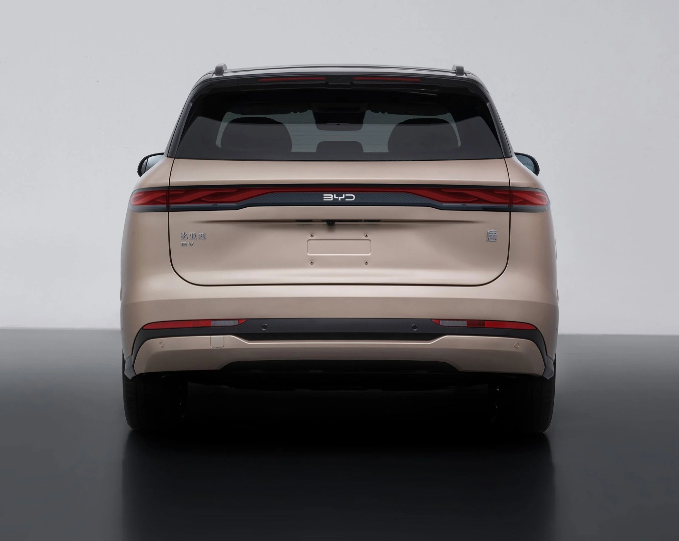 New BYD Atto 8 (Sealion 8) exposed with 402 hp