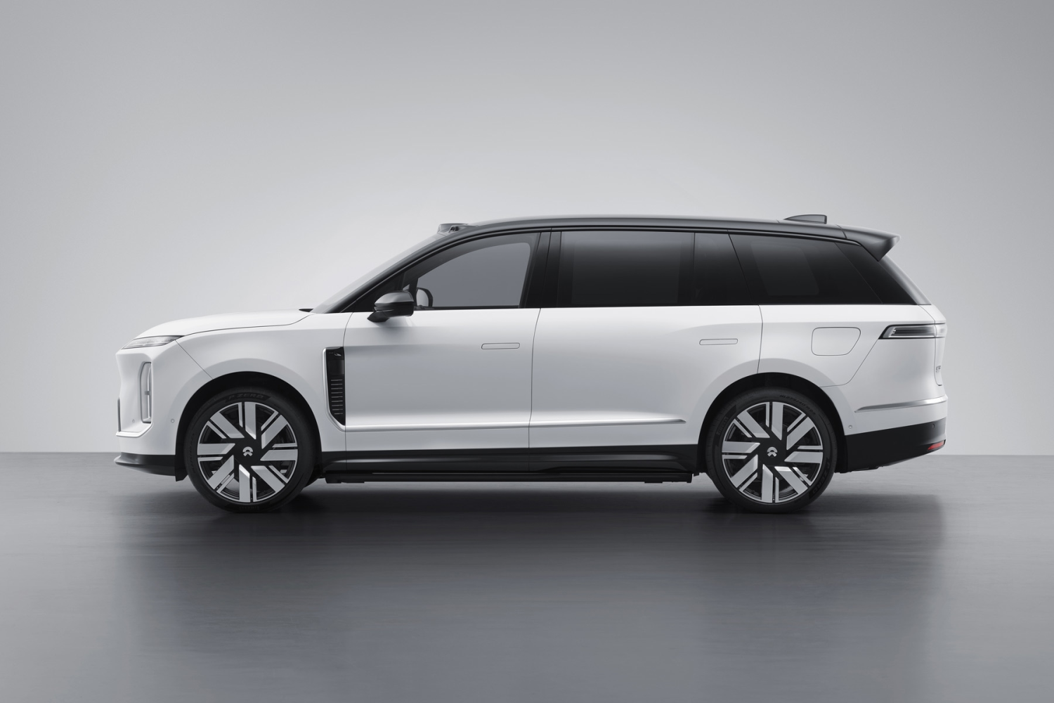 Nio to launch China’s largest electric SUV: the ES9 with 5.37 meters in length