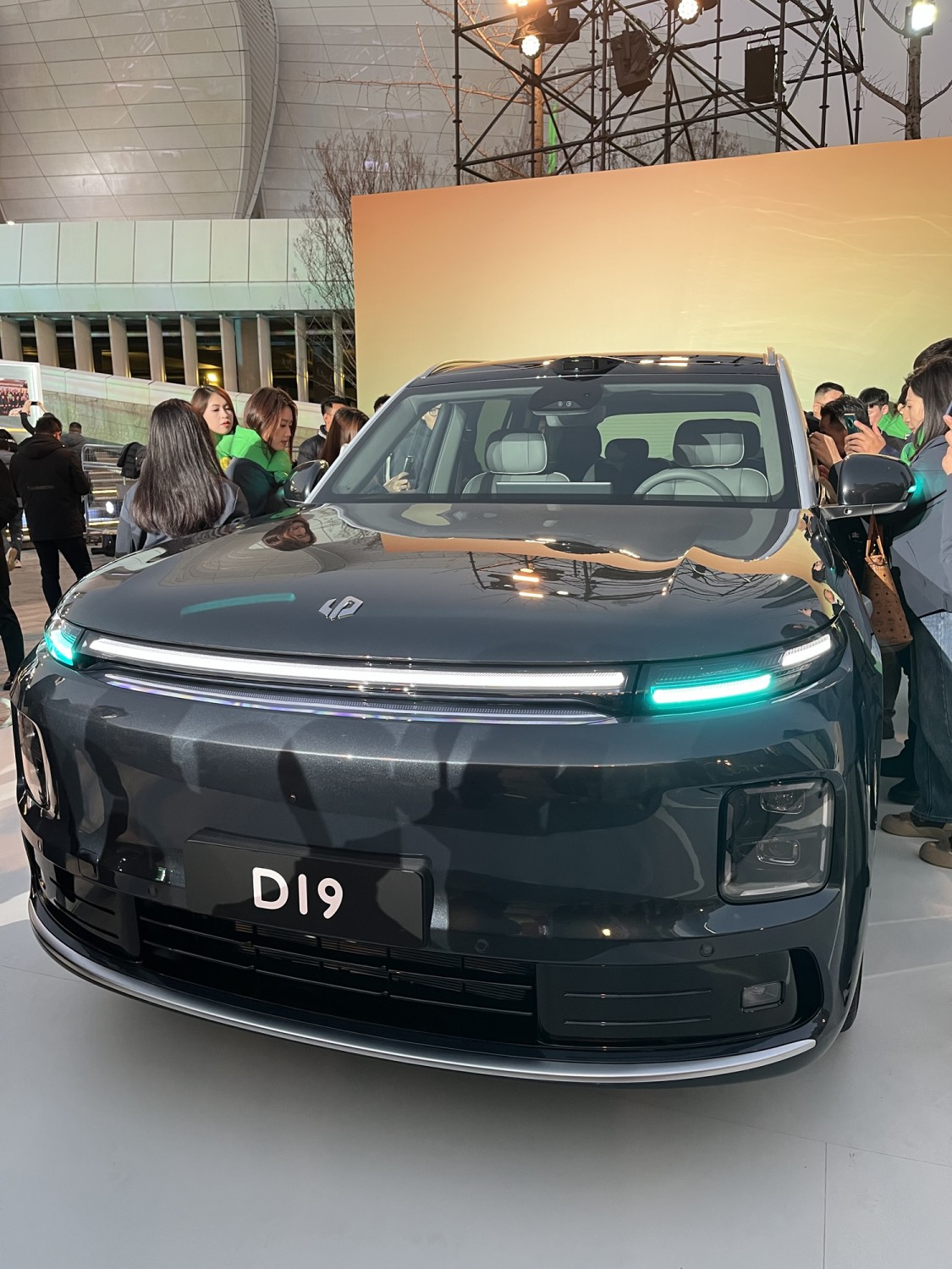 Leapmotor partners with Qualcomm to launch world’s first central computing platform with dual Snapdragon automotive platforms