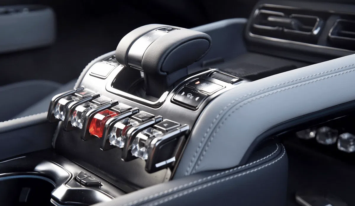 China to require physical controls for vehicle functions, reducing reliance on central control screen